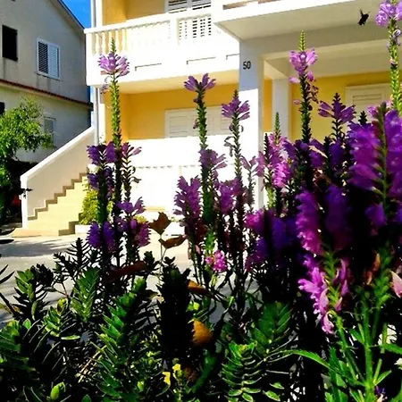 Daire With Parking Space - Donja, Rab - 14169 Supetarska Draga